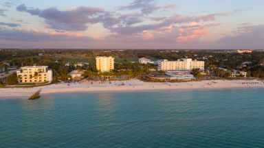 Naples beach Hotel